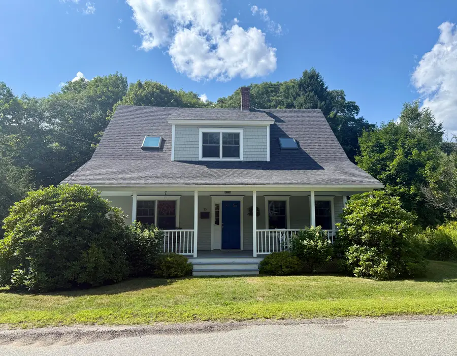 15 Grove Street, Camden, ME 04843 - #2