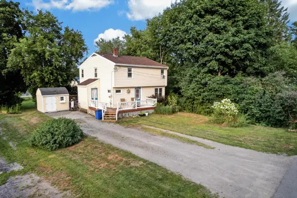 18 Mckinley Avenue, Orrington, ME 04474