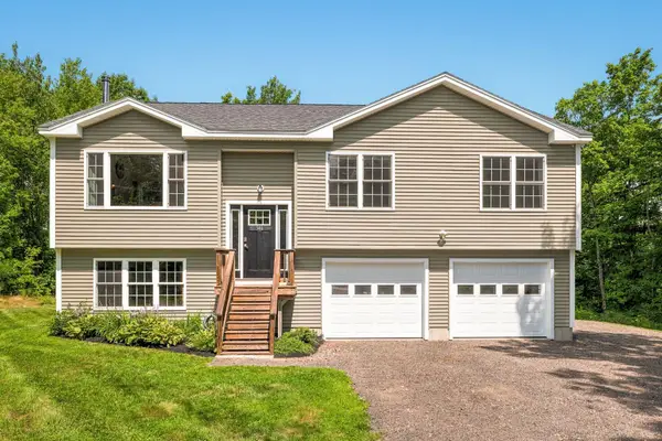 346 Diamond Hill Road, Berwick, ME 03901