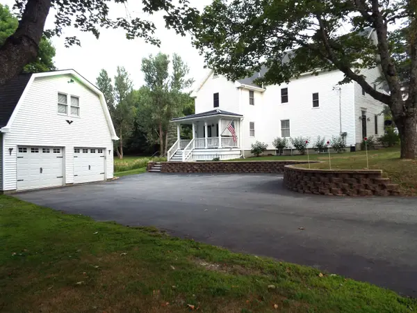 69 Main Road S, Hampden, ME 04444
