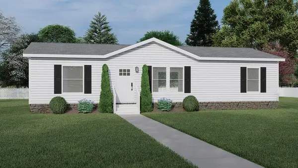14 Gunners Way, Dresden, ME 04342