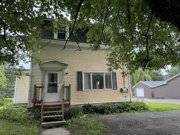 97 North Street, Houlton, ME 04730