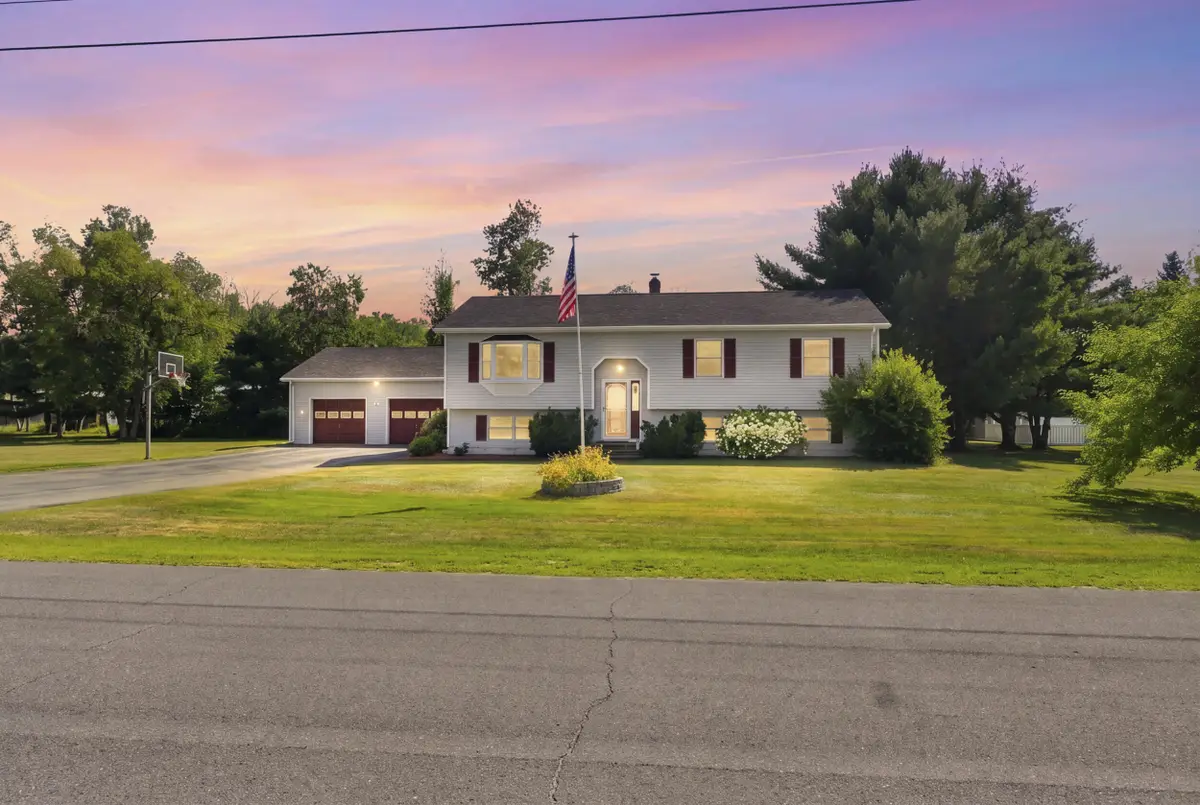 23 Robin Court, Skowhegan, ME 04976 - #1