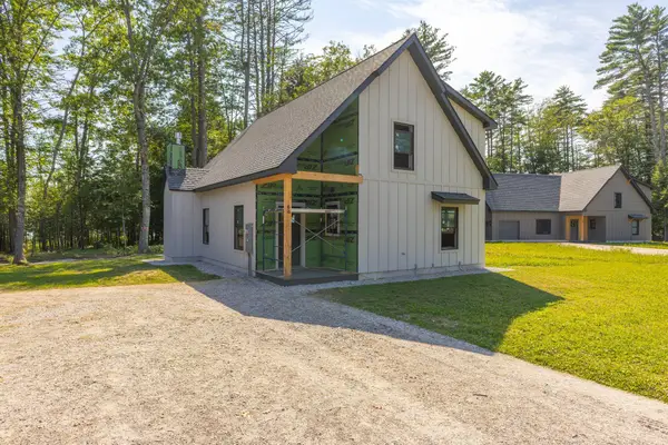 64 East Point Way, Norway, ME 04268