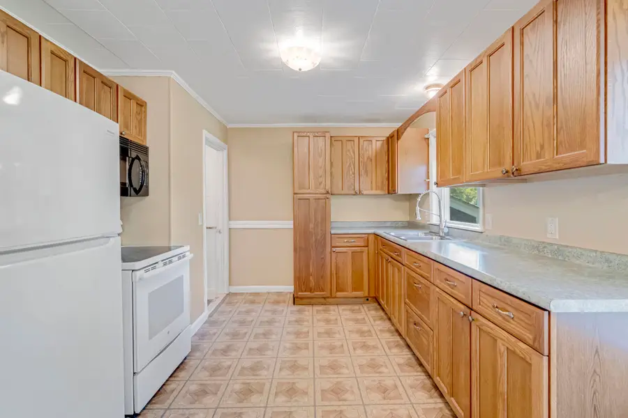196 Stevens Mill Road, Auburn, ME 04210 - #2