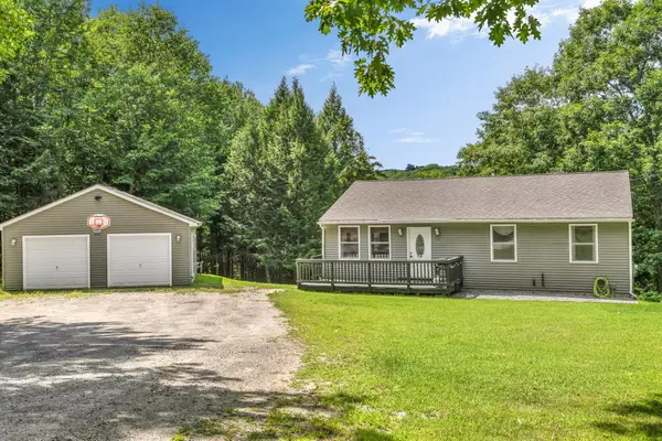 885 River Road, Livermore, ME 04253