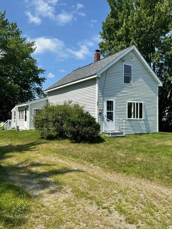 909 Main Street, Bradley, ME 04411 - #1