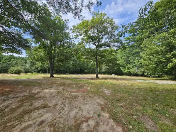 40 Webber Brook Road, Oxford, ME 04270