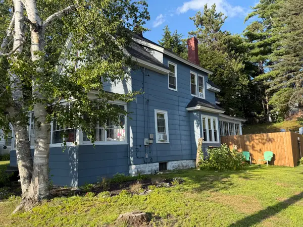 69 Maine Avenue, Millinocket, ME 04462