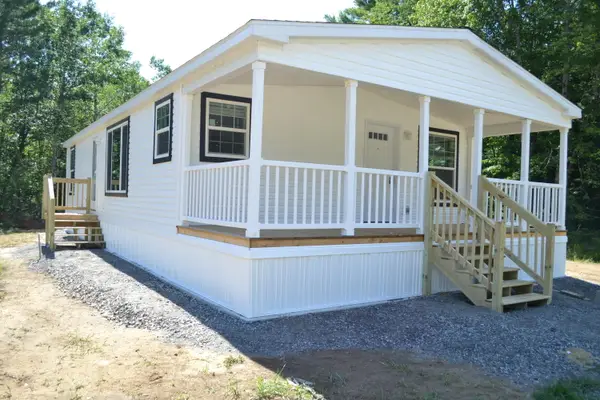 50 Briarwood Road, Lebanon, ME 04027
