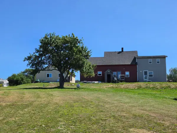 9 Rice Road (birch Harbor), Gouldsboro, ME 04613
