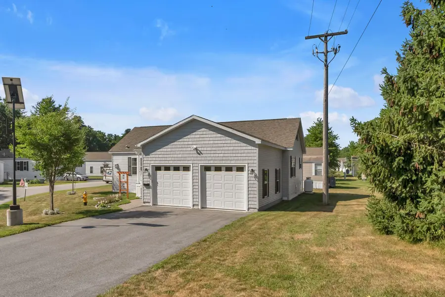 202 Emerald Drive, Scarborough, ME 04106 - #3