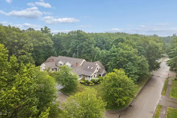 5 Sterling Drive #1, Kennebunk, ME 04043