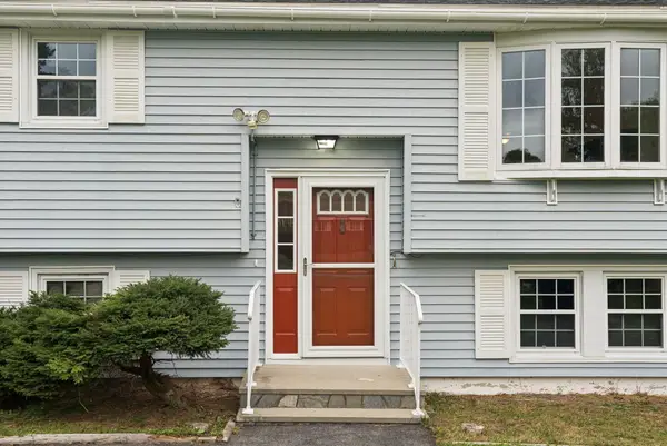 10 Newton Drive, Gorham, ME 04038