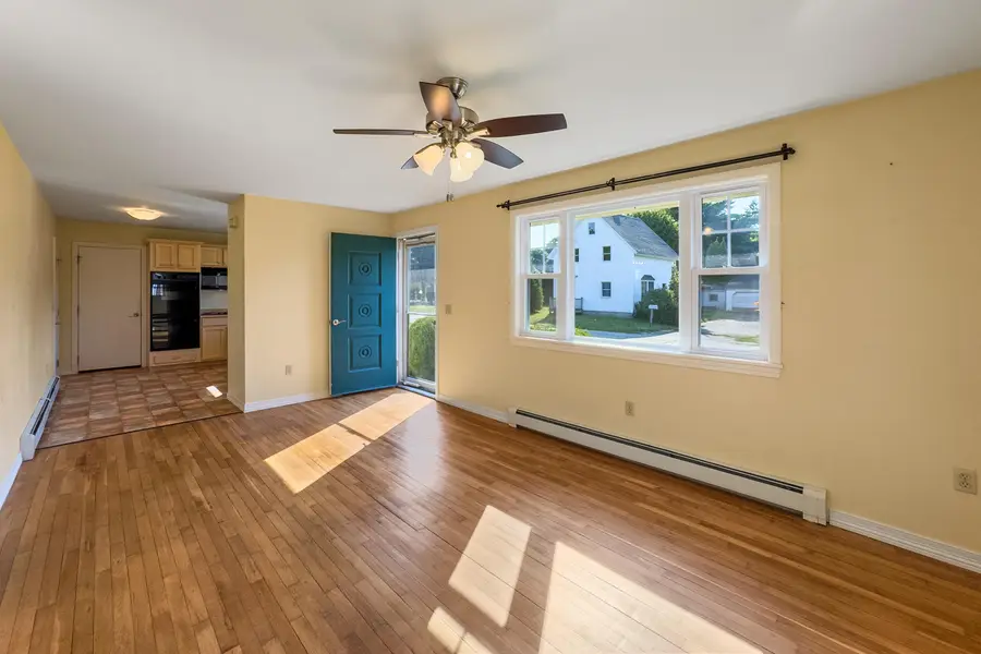 36 Pine Street, Rockland, ME 04841 - #3