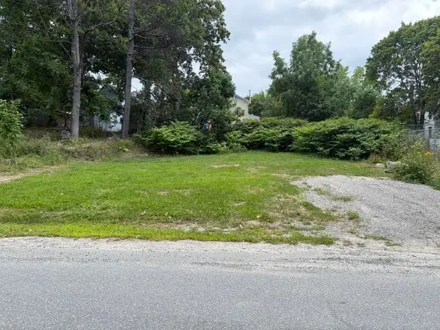 25 Spruce Street, Ellsworth, ME 04605 - #1