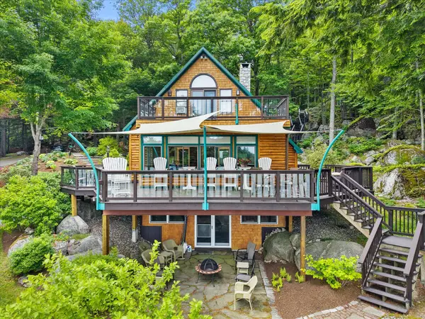 83 Black Island Way, Ellsworth, ME 04605