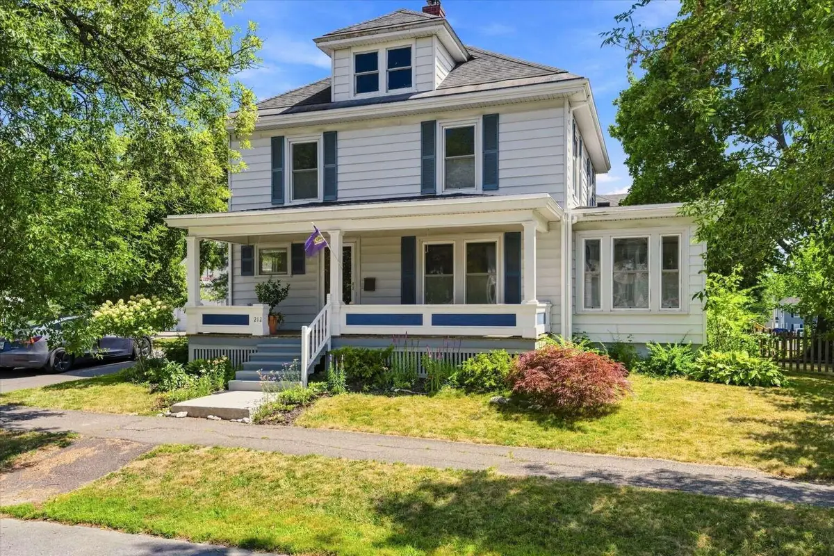 212 W Broadway, Bangor, ME 04401 - #1
