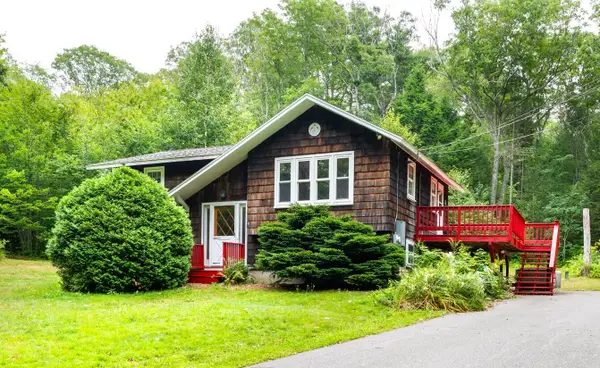 54 Indian Rest Road, Harpswell, ME 04079