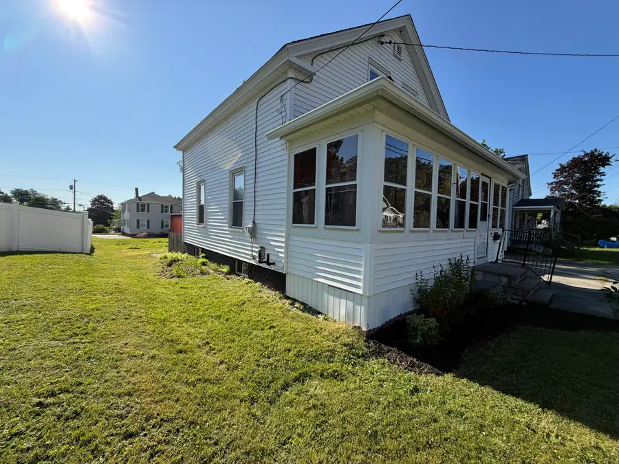 151 Rideout Street, Waterville, ME 04901 - #3