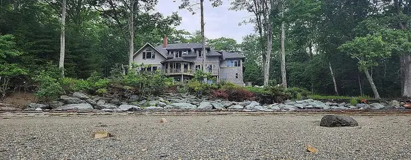 1197 Bay Road, Brooklin, ME 04616
