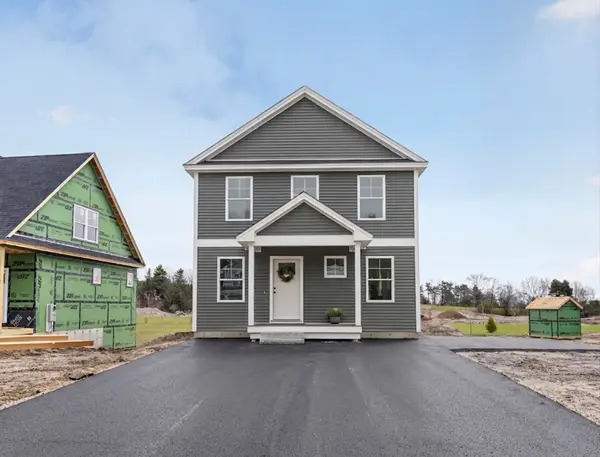 18 Feldspar Lane #25, Cumberland, ME 04021