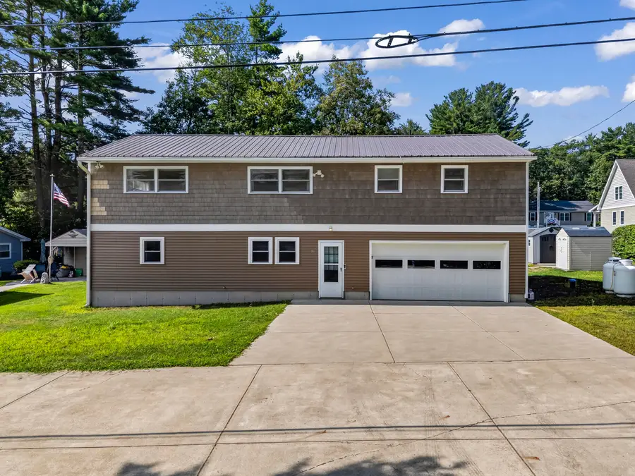 10 Oceanside Avenue W, York, ME 03909 - #2