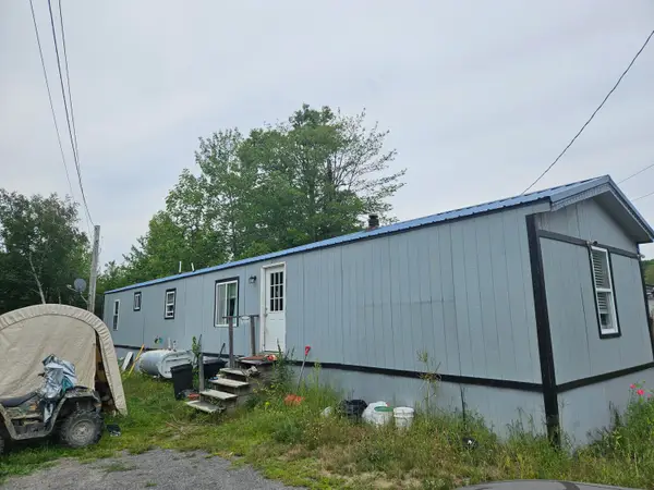 23 Ferry Road, Milo, ME 04463