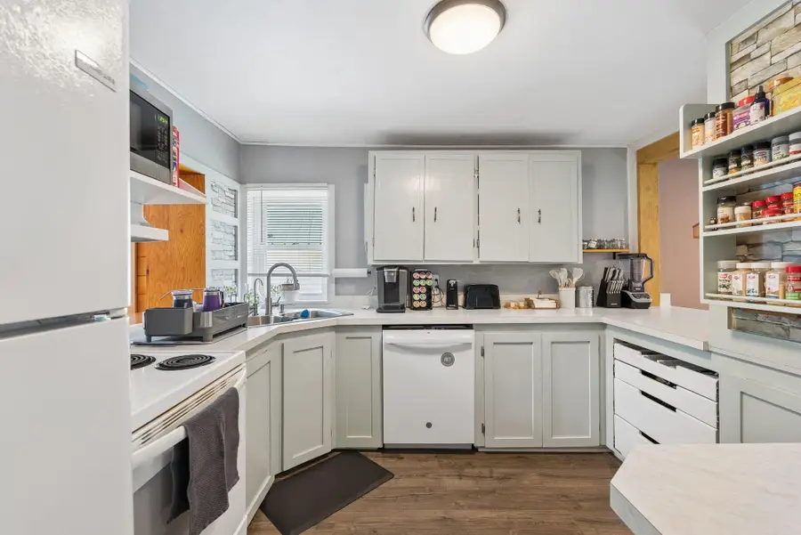 825 Eastern Avenue, Augusta, ME 04330 - #3