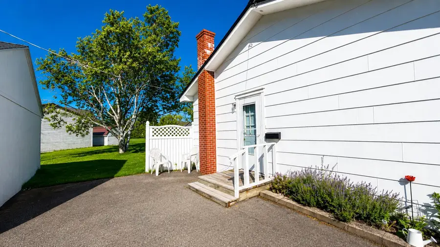 348 Sweden Street #B, Caribou, ME 04736 - #2