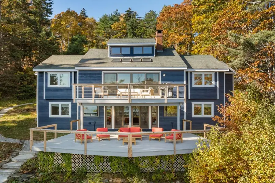 18 Crest Avenue, Boothbay Harbor, ME 04538 - #3