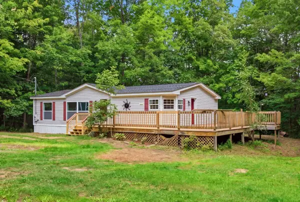 673 Lincoln Street, Richmond, ME 04357