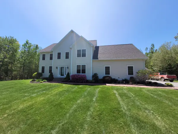 85 Tamarack Trail, Bangor, ME 04401