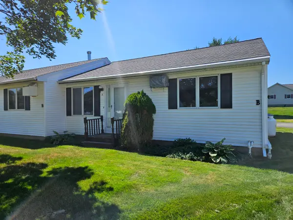 7 Meadow View Lane #7, Winslow, ME 04901