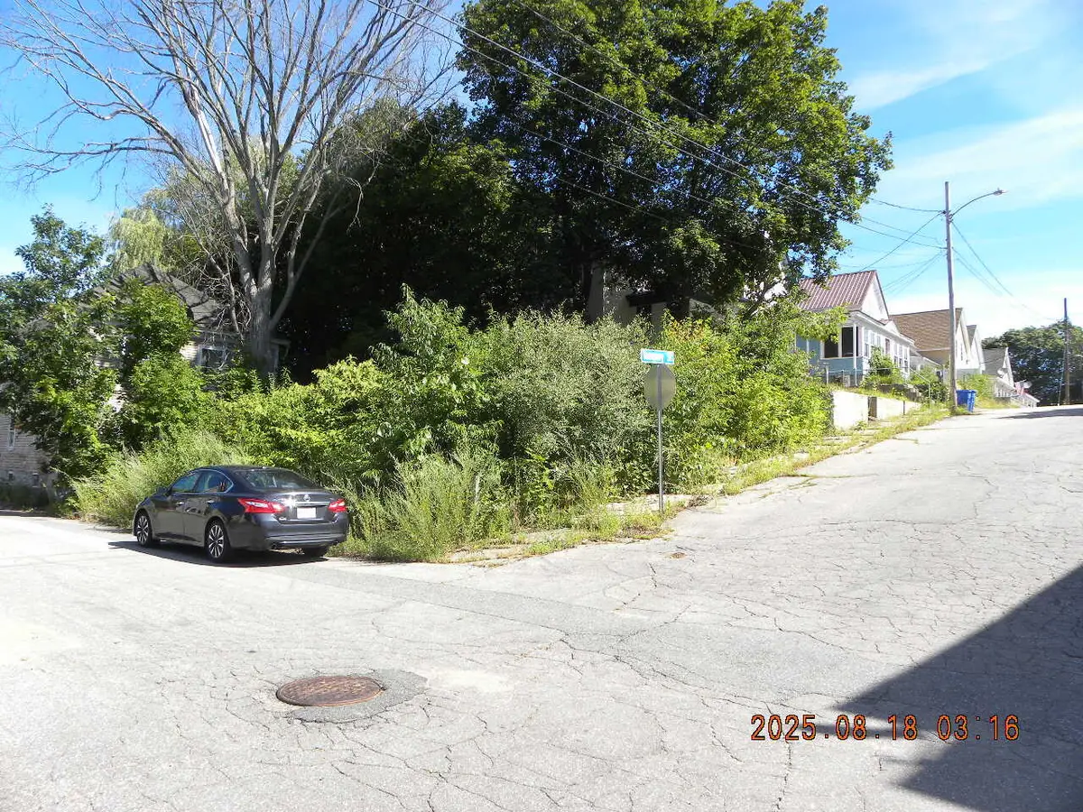 13 Island Avenue, Sanford, ME 04073 - #1