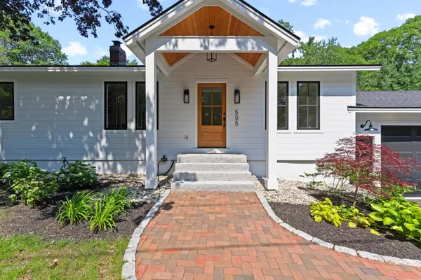 505 Mitchell Road, Cape Elizabeth, ME 04107
