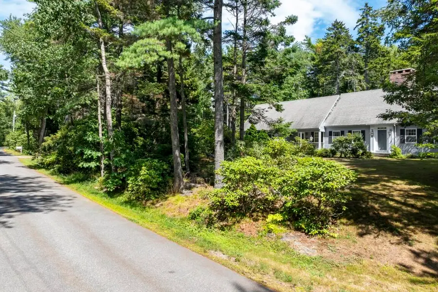 32 Presley Drive, Boothbay, ME 04544 - #3