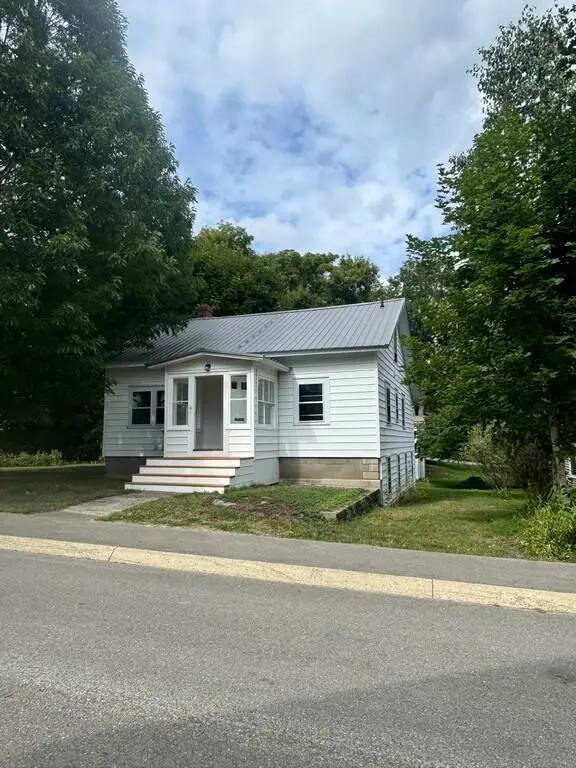 6 Plummer Street, Orono, ME 04473 - #3