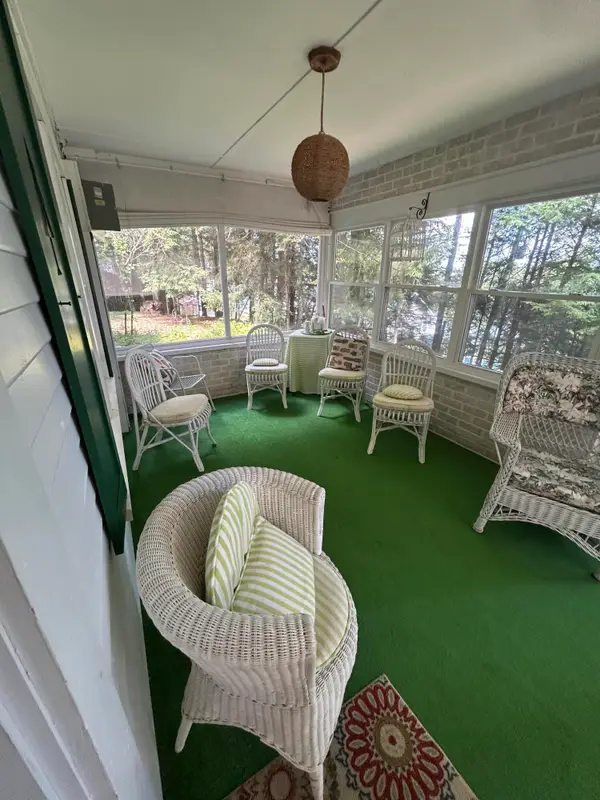16 Salmon Road, Madison, ME 04950