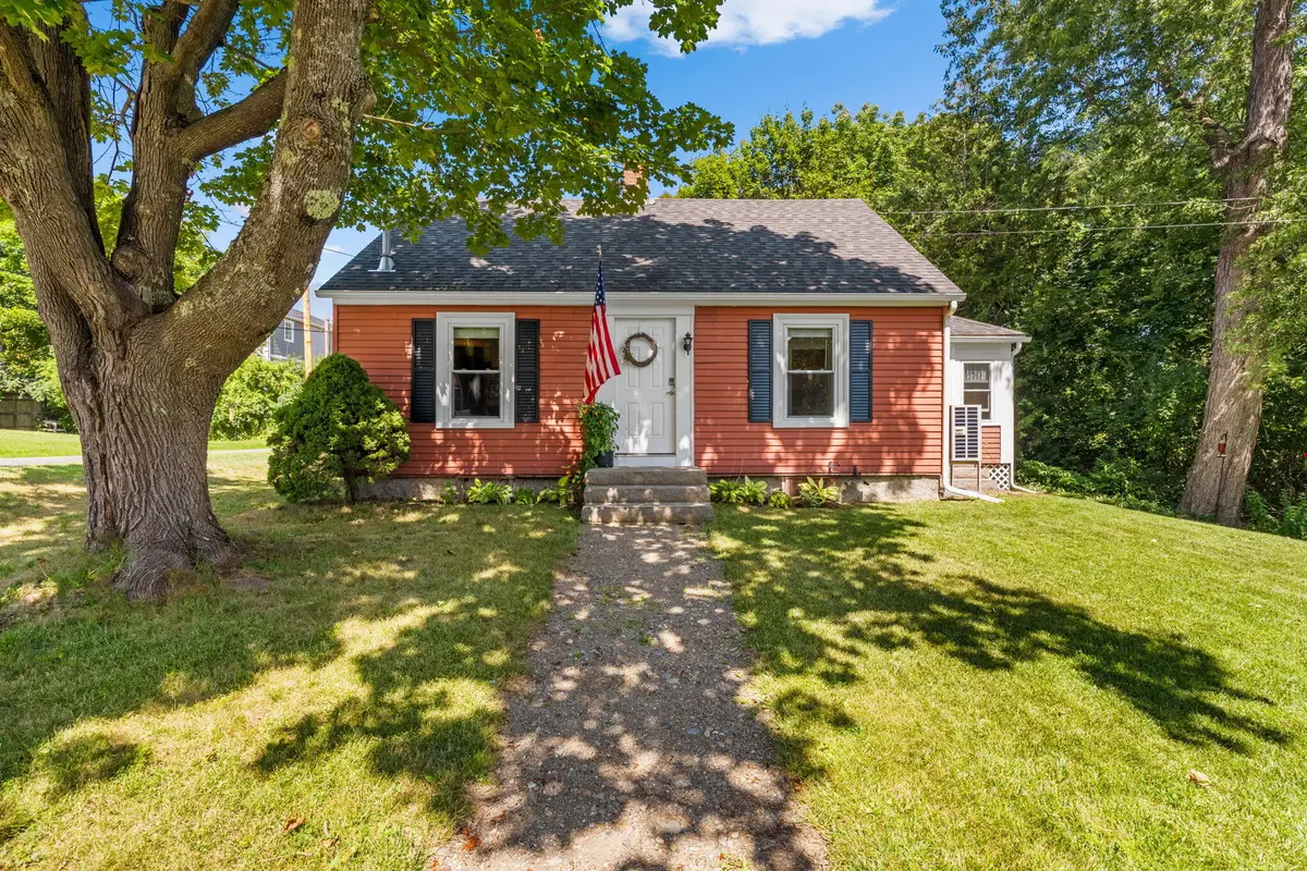 26 Ferry Street, Winterport, ME 04496 - #1