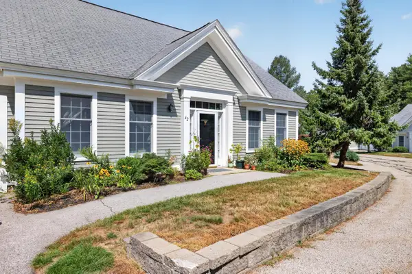 42 Farragut Way #31, Kennebunk, ME 04043