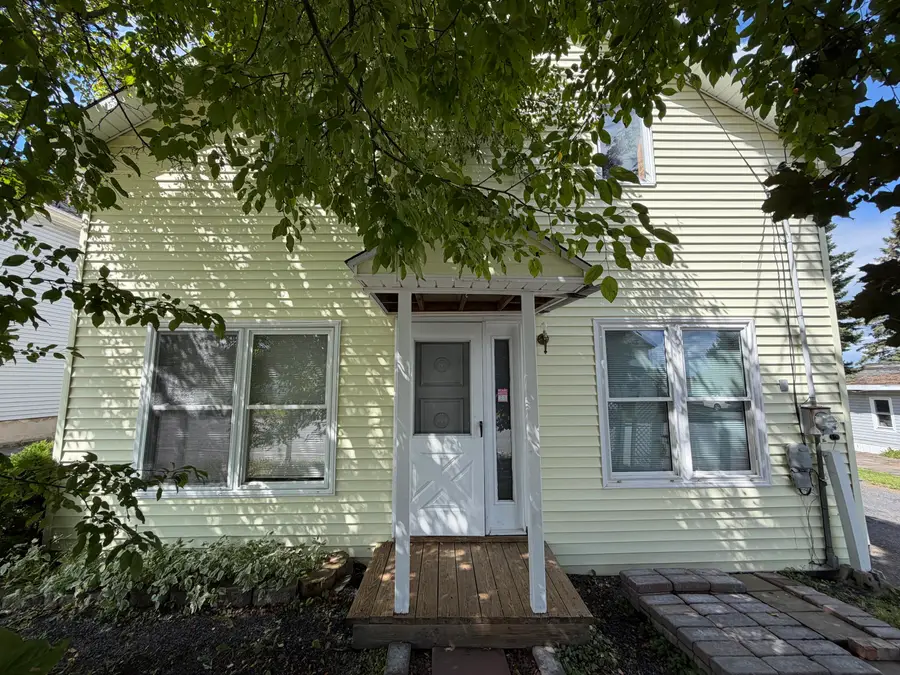 157 Pleasant Avenue, Madawaska, ME 04756 - #2