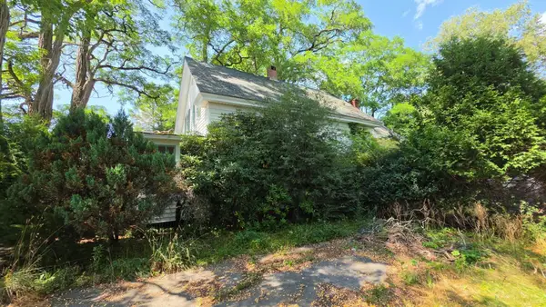 4 S River Road, Calais, ME 04619