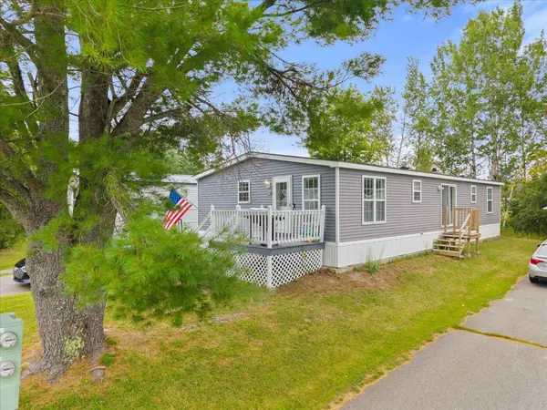 11 C Street, Bangor, ME 04401