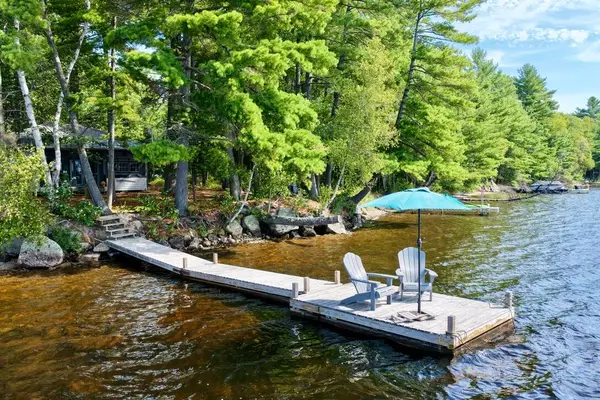 44 Aldrich Point Road, Lincoln, ME 04457