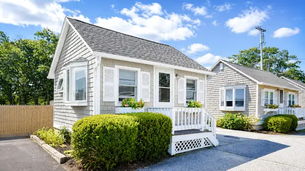 5 Dyke Road #C, Kennebunkport, ME 04046