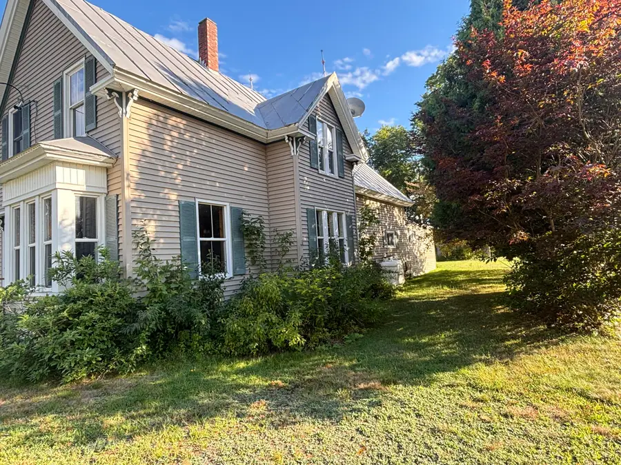 17 River Street, Strong, ME 04983 - #3