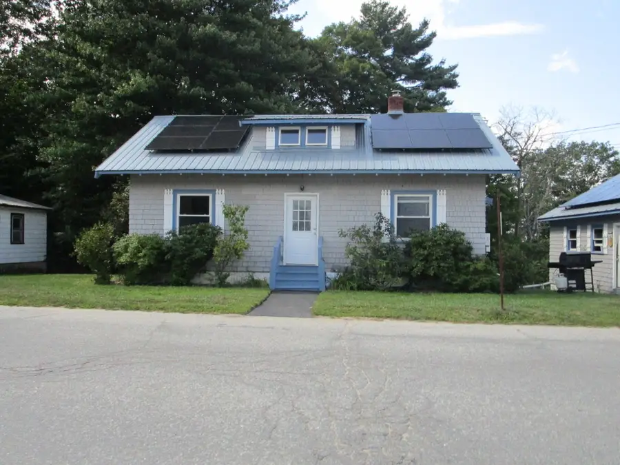 39 Pine Street, South Paris, ME 04281 - #2
