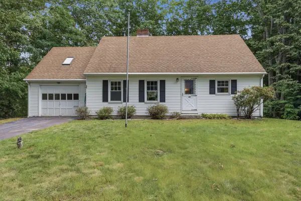 35 Raydon Road, York, ME 03909