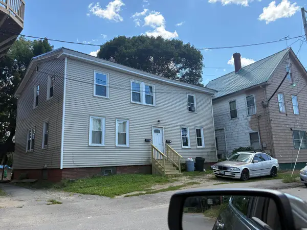 11 Autumn Street, Waterville, ME 04901